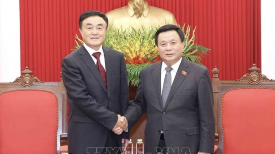 Vietnamese, Chinese Parties promote theoretical exchanges